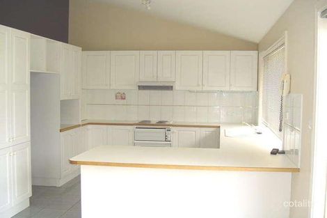 Property photo of 22 Stratos Place Cooma NSW 2630
