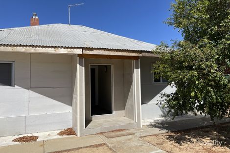 22 French Ave, Merredin, WA 6415