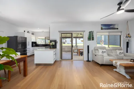 Property photo of 7 Overlander Avenue Cooroy QLD 4563