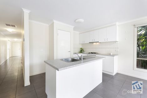 Property photo of 1/77 Bronson Circuit Hoppers Crossing VIC 3029