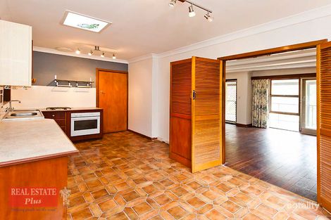 Property photo of 2 Hamilton Terrace Greenmount WA 6056