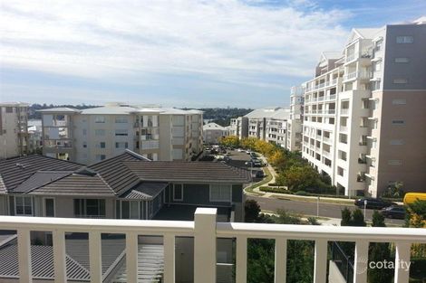 Property photo of 37/68 Village Drive Breakfast Point NSW 2137