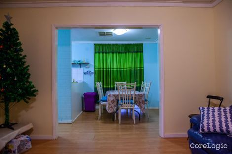 Property photo of 35 Kelton Way Thornlie WA 6108