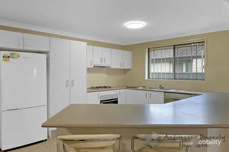 Property photo of 45 Dalmeny Drive Macquarie Hills NSW 2285
