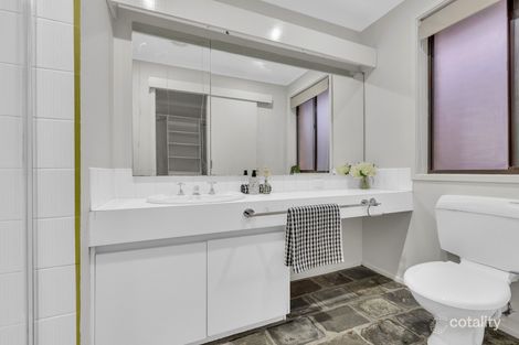 Property photo of 52 Johnson Avenue Hoppers Crossing VIC 3029