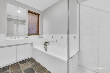 Property photo of 52 Johnson Avenue Hoppers Crossing VIC 3029