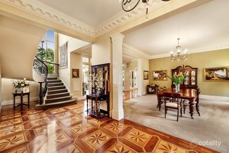 Property photo of 8 St Georges Crescent Ashburton VIC 3147