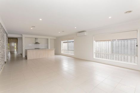 Property photo of 115 Beachview Parade Point Cook VIC 3030