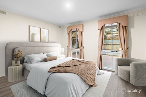 Property photo of 11 Huntingfield Drive Hoppers Crossing VIC 3029