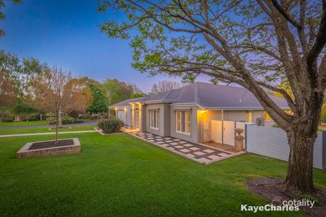 Property photo of 14 Valley Drive Beaconsfield Upper VIC 3808