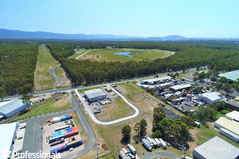 16 Flinders Rd, South Nowra, NSW 2541