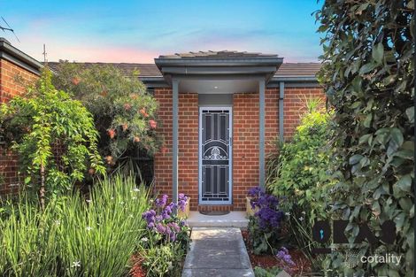 8 Mccauley St, Point Cook, VIC 3030