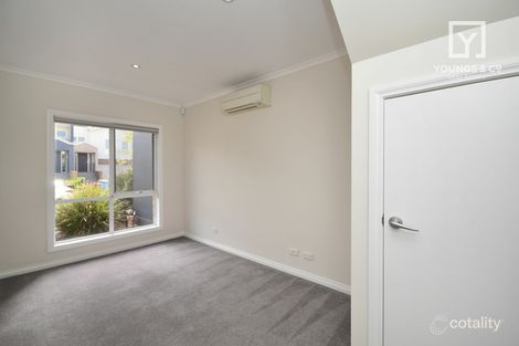 Property photo of 8 Salamander Terrace Shepparton VIC 3630