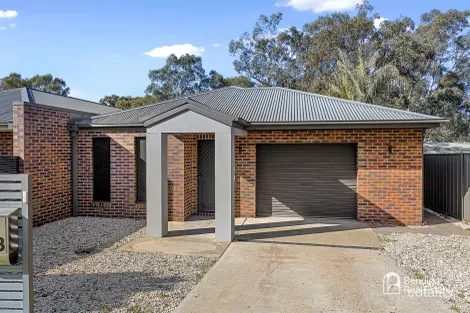243b Mackenzie St W, Kangaroo Flat, VIC 3555