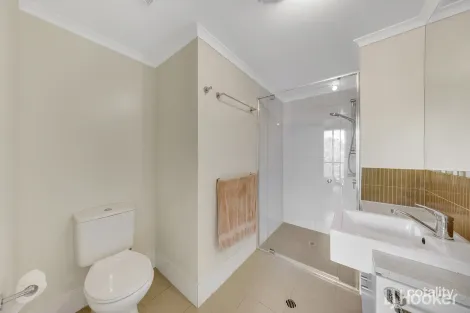 Property photo of 135/75 Central Lane Gladstone Central QLD 4680