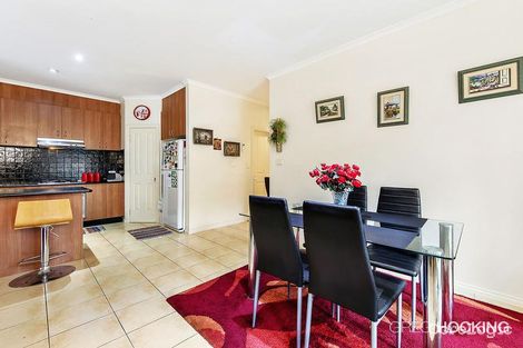 Property photo of 29 Holmes Way Caroline Springs VIC 3023