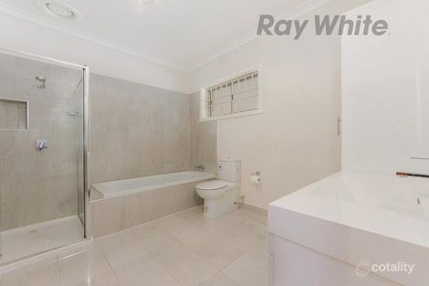Property photo of 46 Oleander Drive St Albans VIC 3021