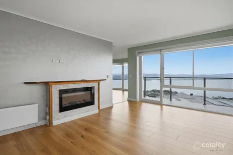 Property photo of 10/54 Nicholas Drive Sandy Bay TAS 7005