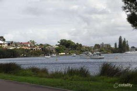 Property photo of 2 Park Road Mount Pleasant WA 6153