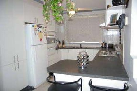 Property photo of 27 McNicholl Way Delahey VIC 3037