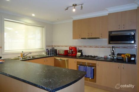 Property photo of 19 Arthurs Crescent Strathfieldsaye VIC 3551
