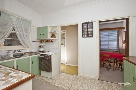 Property photo of 40 Hutchinson Street Redhead NSW 2290