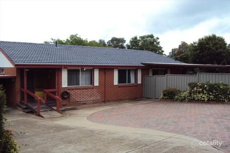 12 Macintyre Pl, Charnwood, ACT 2615