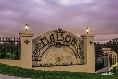 Property photo of 38 Riviere Place Kenmore QLD 4069