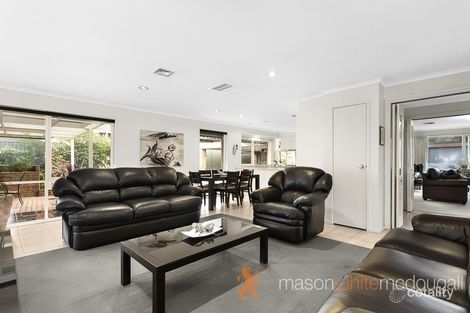 Property photo of 2 Stallard Court Watsonia North VIC 3087