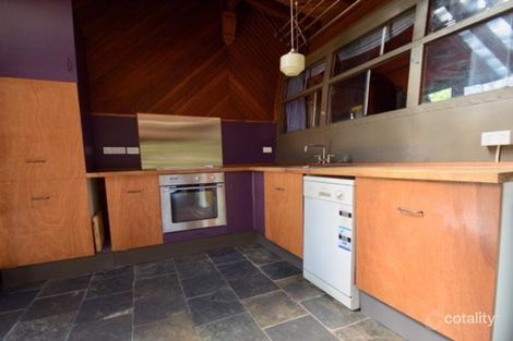 Property photo of 21 Railway Parade Balmoral Village NSW 2571