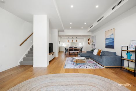 Property photo of 12 Manikato Avenue Mordialloc VIC 3195