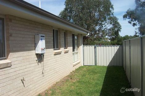 Property photo of 1/10 Binalong Street Young NSW 2594