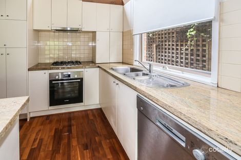 Property photo of 25 Henrietta Street Hawthorn VIC 3122