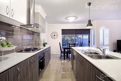 13 Bottlebrush Rd, Craigieburn, VIC 3064