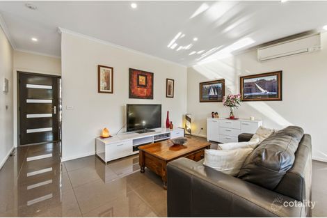 Property photo of 2/1 Peter Street Box Hill North VIC 3129