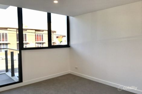Property photo of 302/251 Canterbury Road Forest Hill VIC 3131