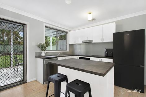 Property photo of 2 Gloucester Crescent Dapto NSW 2530