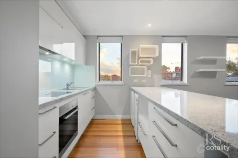 Property photo of 10/28 Park Road Middle Park VIC 3206