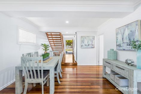 Property photo of 113 Wynnum North Road Wynnum QLD 4178