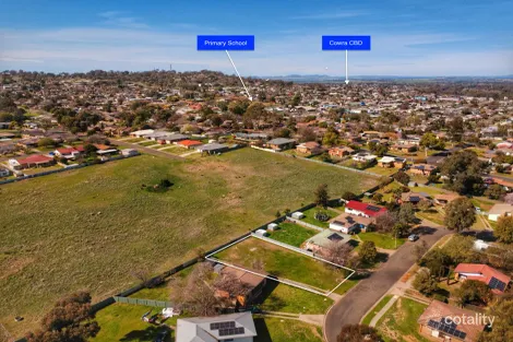 Property photo of 25 Jindalee Circuit Cowra NSW 2794