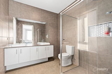 Property photo of 170 Heather Grove Clyde North VIC 3978