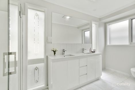 Property photo of 45 Warrawee Circuit Frankston VIC 3199
