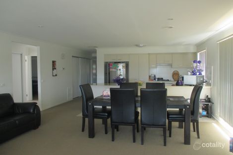 Property photo of 5 Naas Road Clyde North VIC 3978