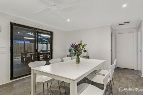 Property photo of 10 Josephine Avenue Cranbourne North VIC 3977