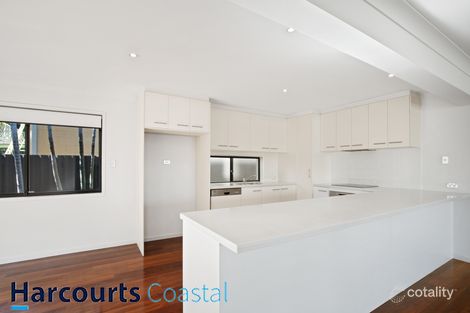 Property photo of 17 Thrush Avenue Paradise Point QLD 4216