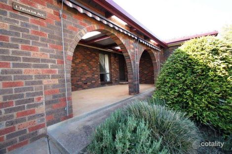 1 Truman Ave, Tolland, NSW 2650