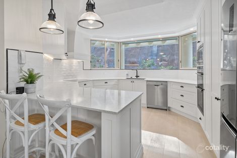 Property photo of 2/32 Tipuana Place Bardon QLD 4065