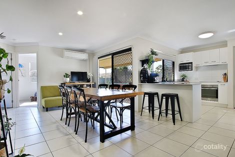 Property photo of 98 Westminster Crescent Raceview QLD 4305