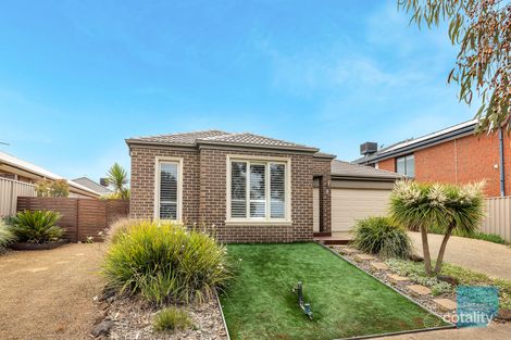 Property photo of 9 Turitable Way Caroline Springs VIC 3023