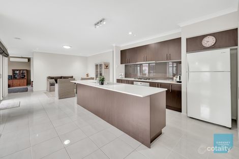 Property photo of 9 Turitable Way Caroline Springs VIC 3023